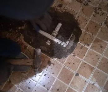 弓长岭卫生间漏水维修公司为您分享下卫生间渗水如何处理及注意事项